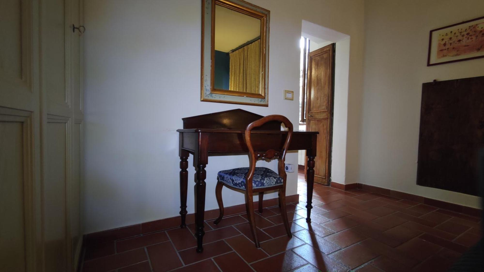 Numero 6 Todi Exterior foto